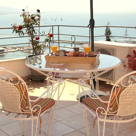 Piraeus Lux Secret Apartment ภายนอก รูปภาพ