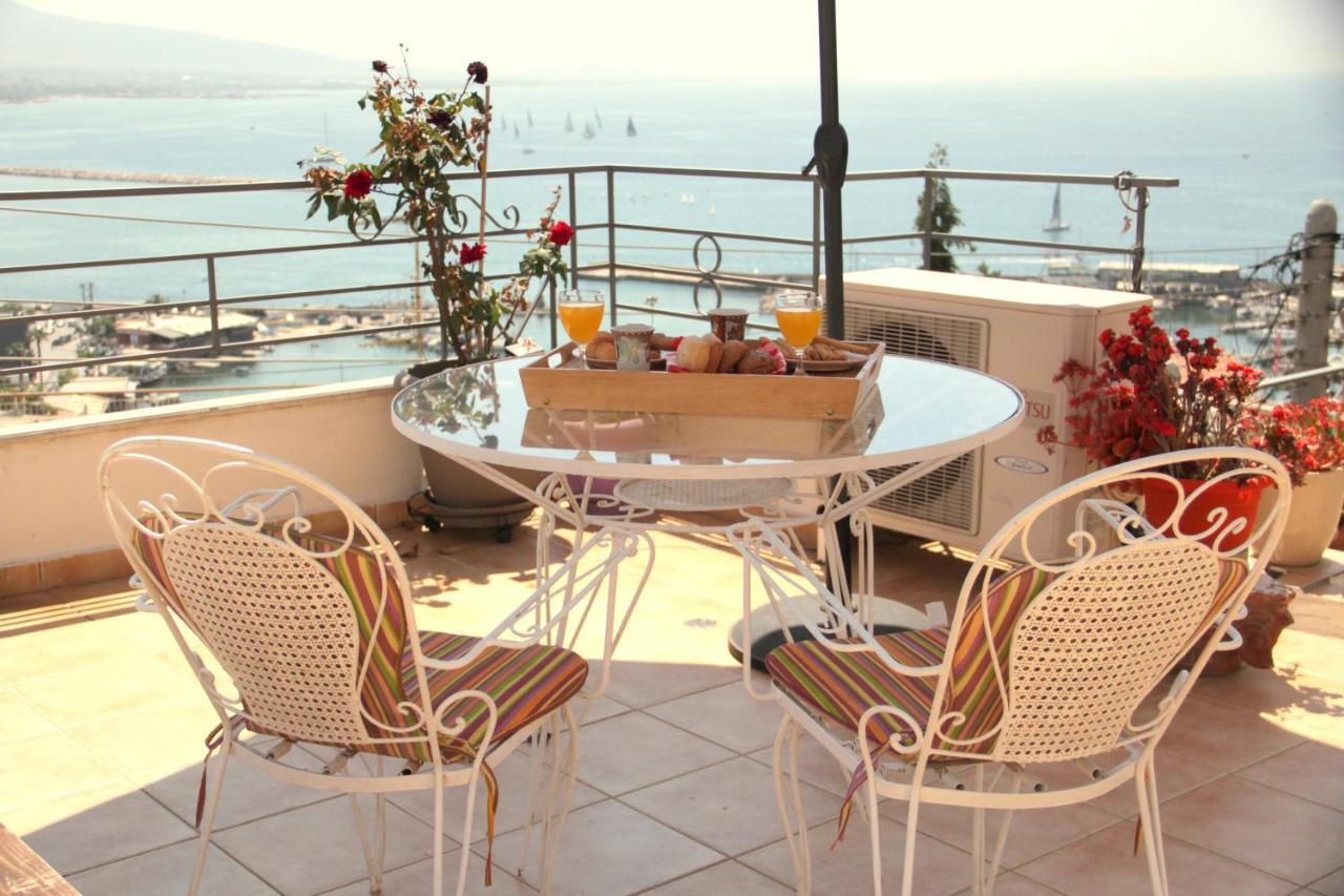 Piraeus Lux Secret Apartment ภายนอก รูปภาพ